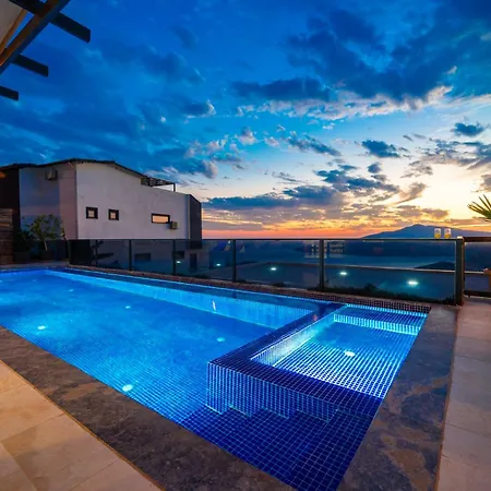 Everest Koerdere Villa Kas