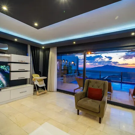 Everest Koerdere Villa Kas